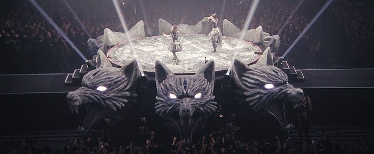 BABYMETAL en Legend S: Baptism XX en Hiroshima en diciembre 2017, SU-METAL y MOAMETAL actuando sin la presencia de Yui Mizuno